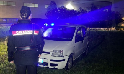 Inseguimento notturno in Franciacorta: in fuga sull'auto rubata