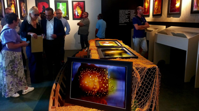 Brulures fa tappa sull’isola degli artisti