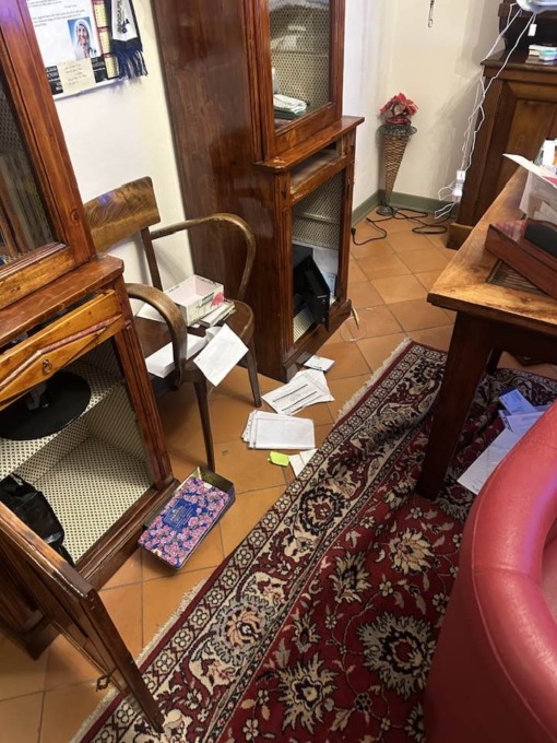 Rubano in canonica mentre il prete celebra la messa di Natale, lo sfogo del parroco di Roccafranca