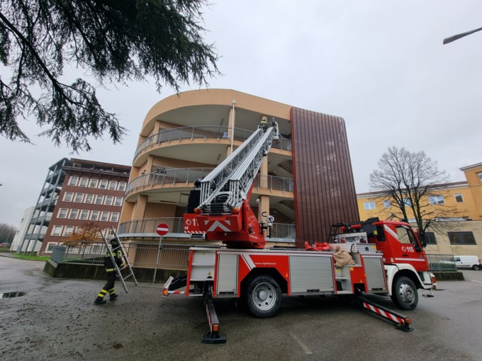 Santa Lucia è volata dai piccoli pazienti dell’ospedale di Manerbio