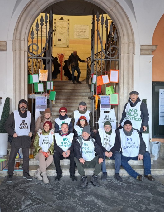 Successo per la manifestazione del Comitato No Polo Logistico e Tavolo Ambiente Garda