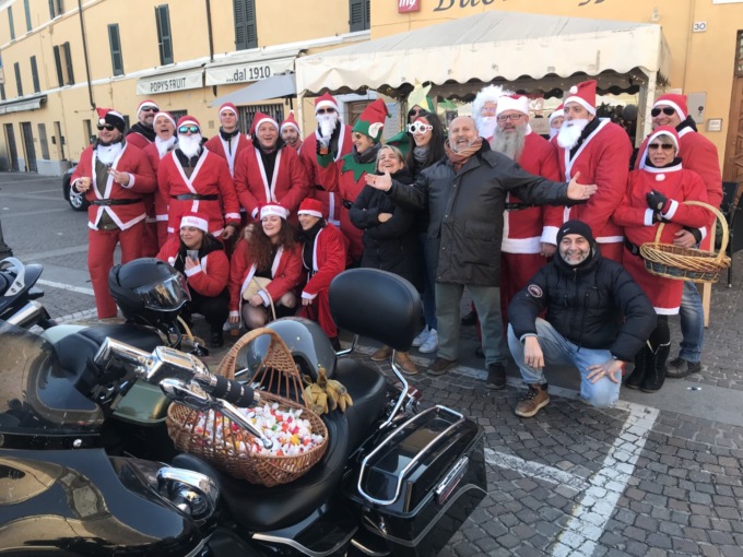 Montichiari: i mercatini di Natale colorano la città