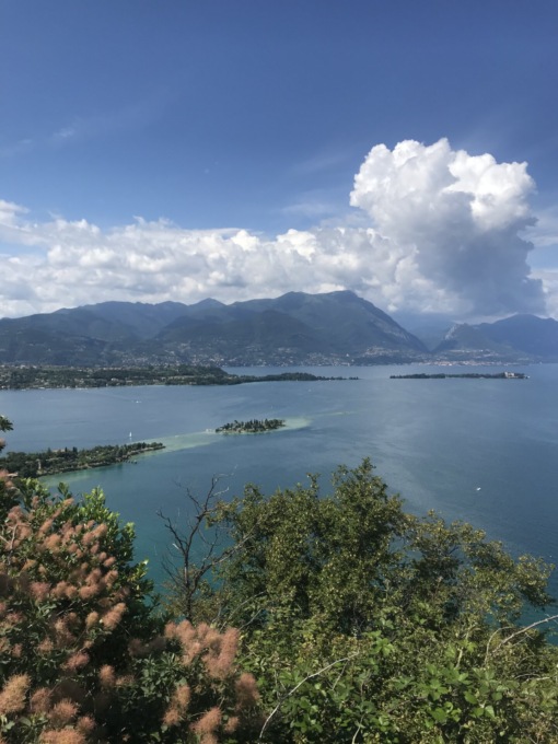 Villa abusiva: battaglia legale a Manerba