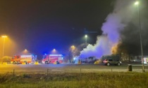 Camion a fuoco all'ingresso della A21: autostrada chiusa