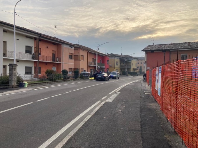 Malore fatale durante una passeggiata, muore un anziano