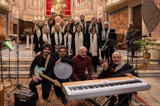 The Hallelujah Singers Gospel Choir ha incantato Seniga