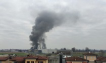 Incendio a Pontevico: a fuoco un capannone