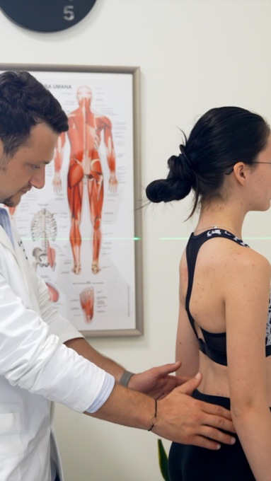 Scoliosi negli adolescenti: Open Day di screening il 24 gennaio