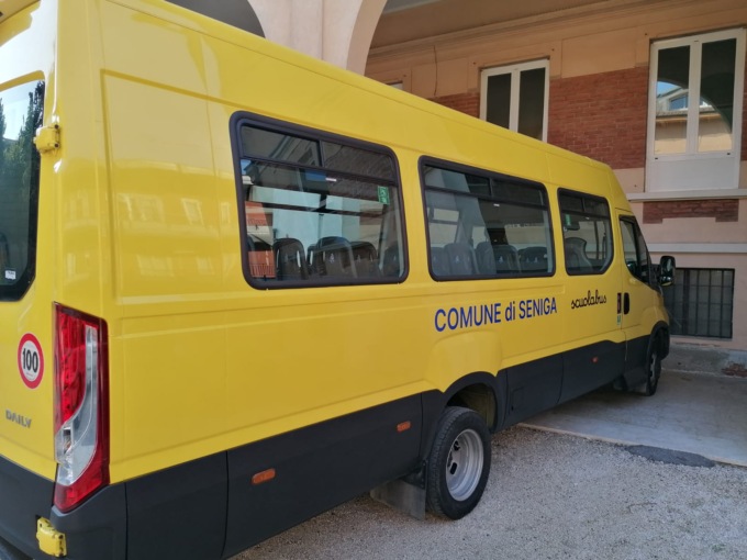 AAA Autista di scuolabus cercasi