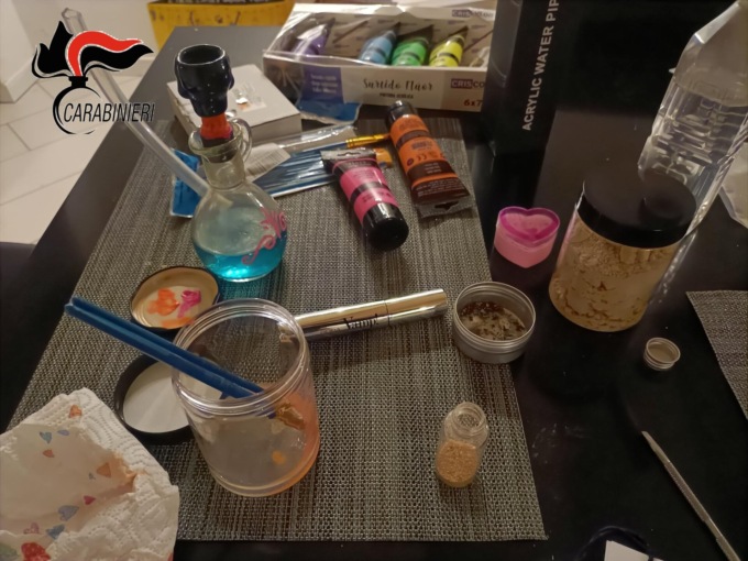 Importano droga sintetica online:  da Lonato volevano vendere la nuova MDPHP