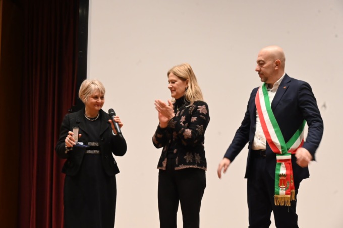 Montichiari: Medaglia d’Onore a Luigi Comencini