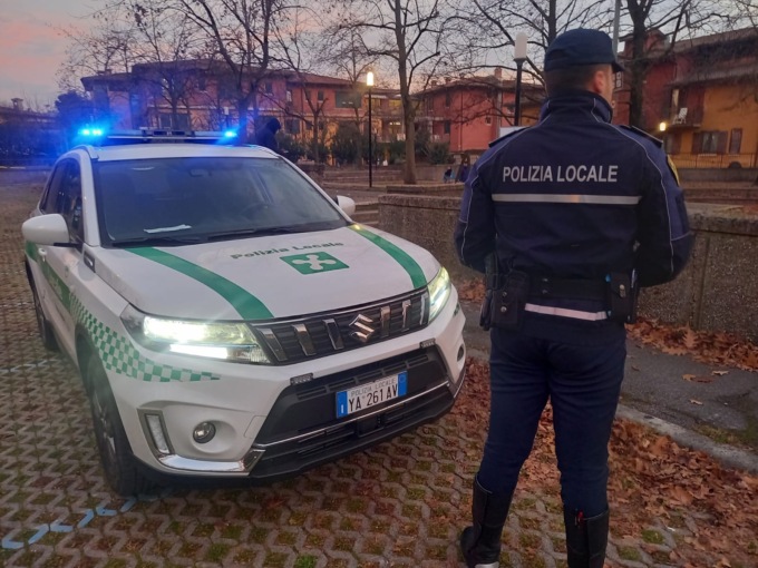 Gavardo: beccate nel parcheggio con la droga, due persone nei guai