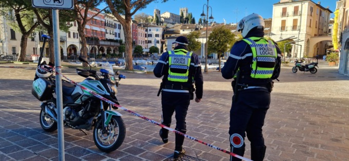 Bombe nel lago, al porto Vecchio intervengono gli artificieri