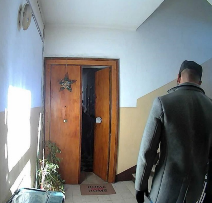 Con la scusa di una finta perdita di gas entrano in casa e rubano dell’oro ad una coppia di anziani