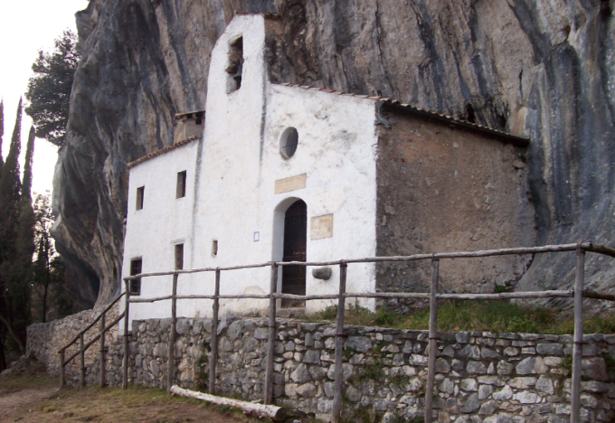 Eremo di San Valentino: sentieri chiusi per altri due mesi