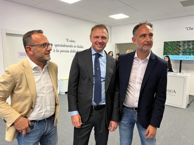 Lago di Garda, Beduschi e Invernici: “Regione Lombardia farà di tutto per consentire l’immissione e la pesca del coregone”