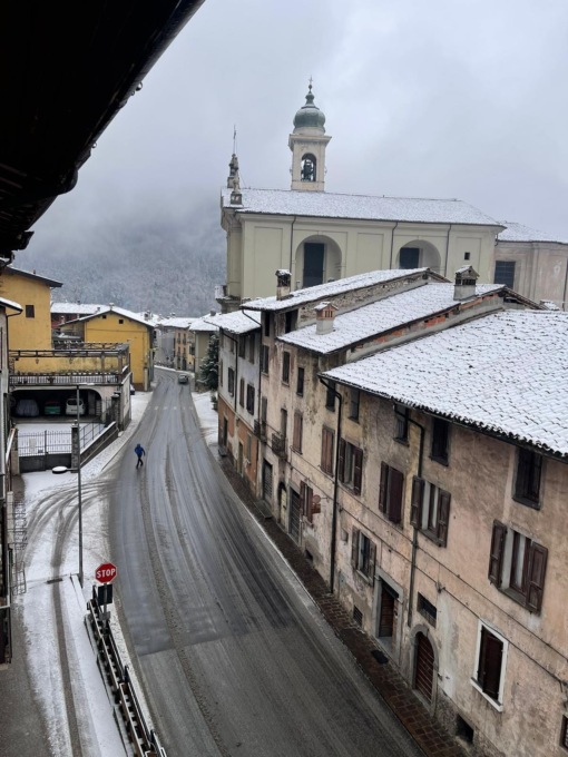 La neve è arrivata nel Bresciano: le zone interessate