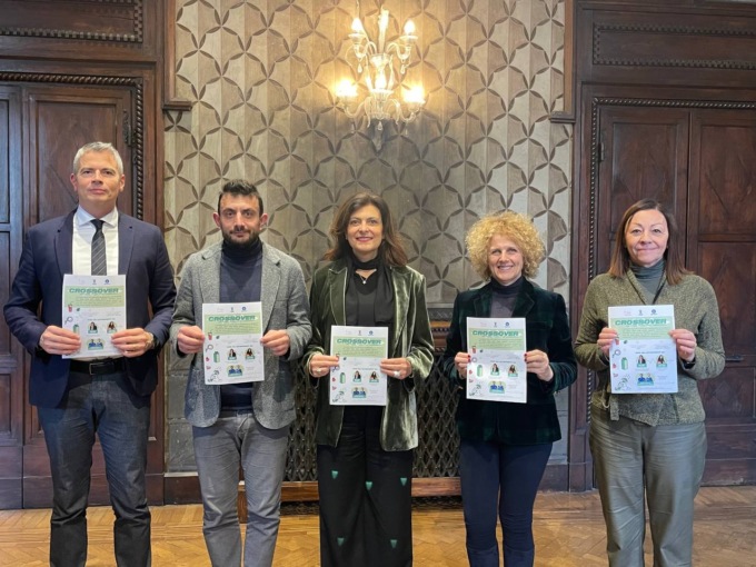 “Crossover”: il progetto per le scuole realizzato da Provincia di Brescia, Esa e Pallacanestro Brescia