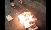 Villaggio Prealpino a Brescia: bruciati i libri del book crossing