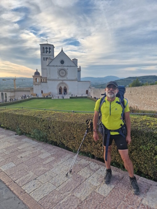 “I miei primi 4000”, la storia del pellegrino Marino che da Rezzato ha raggiunto Fatima per chiedere la pace