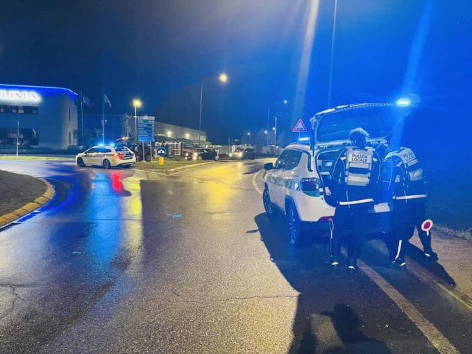 Controlli contro le “stragi del sabato sera”: tre le patenti ritirate e quattro i veicoli sequestrati