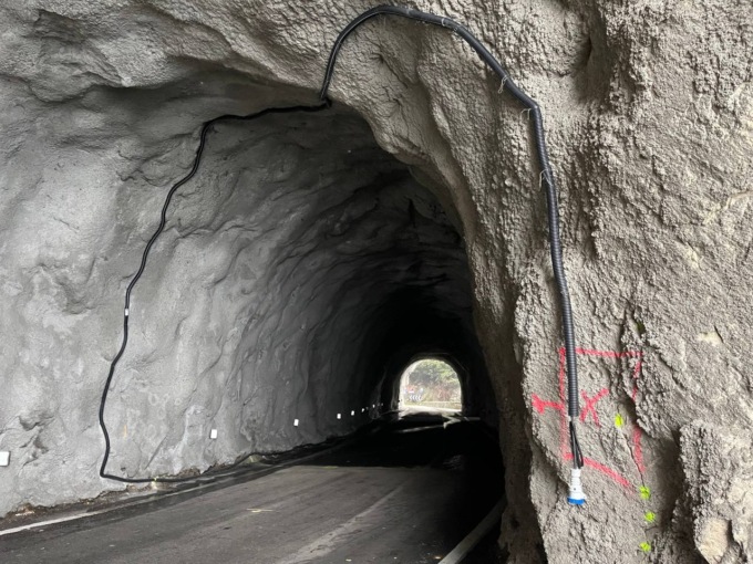 Tremosine sul Garda: sopralluogo questa mattina della Provincia nel tratto di Sp38 interessato dalla frana