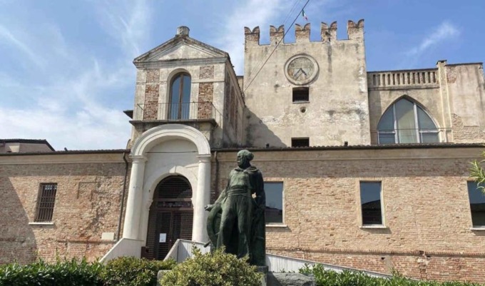 La minoranza “indaga” sulle mostre d’arte orceane