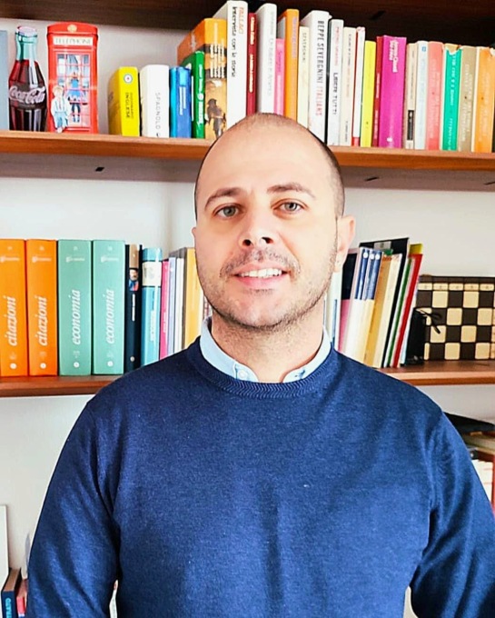 Una nuova guida per l’istituto Gigli: inizia la reggenza del prof d’Adamo