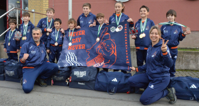 La Garda Karate Team al 19th Zwonitztalpokal in Germania conquista 2 ori, 2 argenti e 3 bronzi 