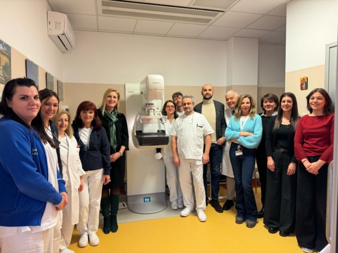 Asst Franciacorta in prima linea per la donna: inaugurato il nuovo mammografo