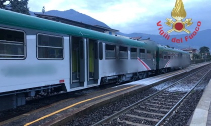 Sale Marasino, il vagone del treno prende fuoco: bloccata la circolazione