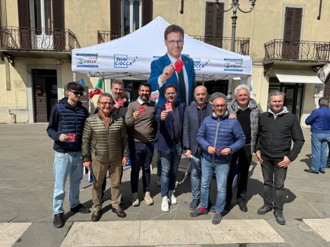 Angelo Ciocca, l’eurodeputato della Lega fa tappa a Montichiari per il suo tour elettorale