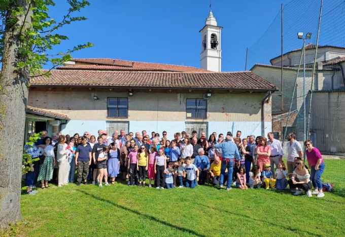Una famiglia da record: la carica dei 106 Zacchetti per una super festa