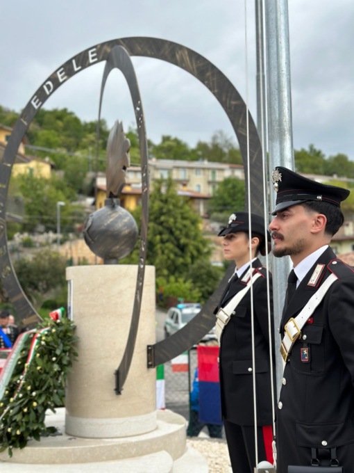 Inaugurato il monumento dedicato all’Arma dei Carabinieri a Serle