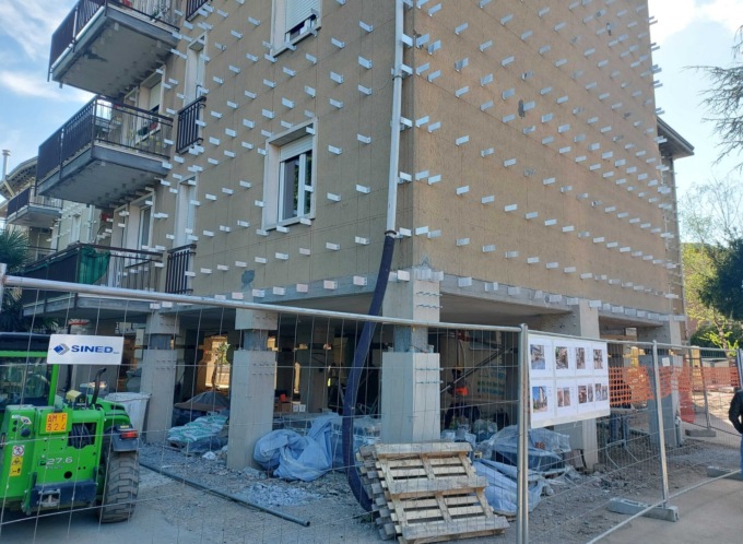 Adeguamento sismico e isolamento alla base: la tecnica presentata a 150 tra professionisti e studenti