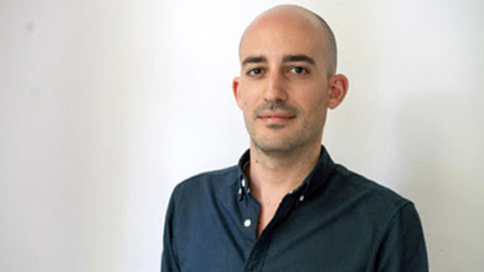 Francesco Costa porta il suo “Frontiera” a Chiari