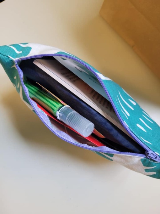 Astuccio di quartiere, la consegna alle bimbe e ai bimbi dell’ultimo anno della scuola dell’infanzia e delle quinte della primaria