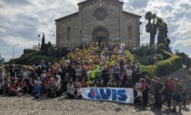 Un serpentone di solidarietà: in 400 in pista con la CamminAvis del Monte Orfano