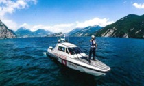 Calendario del Corpo delle Capitanerie di Porto: il mese di maggio ritrae la Motovedetta della Guardia di Costiera del Lago di Garda