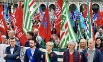 Primo Maggio a Brescia, migliaia di persone in piazza