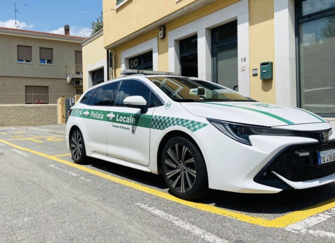 Ruba una minimoto dal garage di un’abitazione: arrestato poco dopo