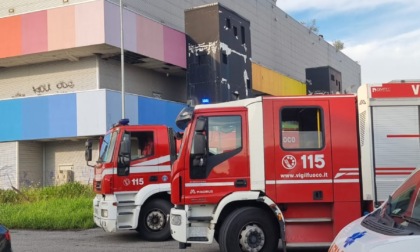 Divampano le fiamme all'Orceana Park