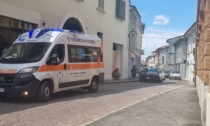 Aggredito senza motivo e pestato in pieno centro a Manerbio da due ragazzini