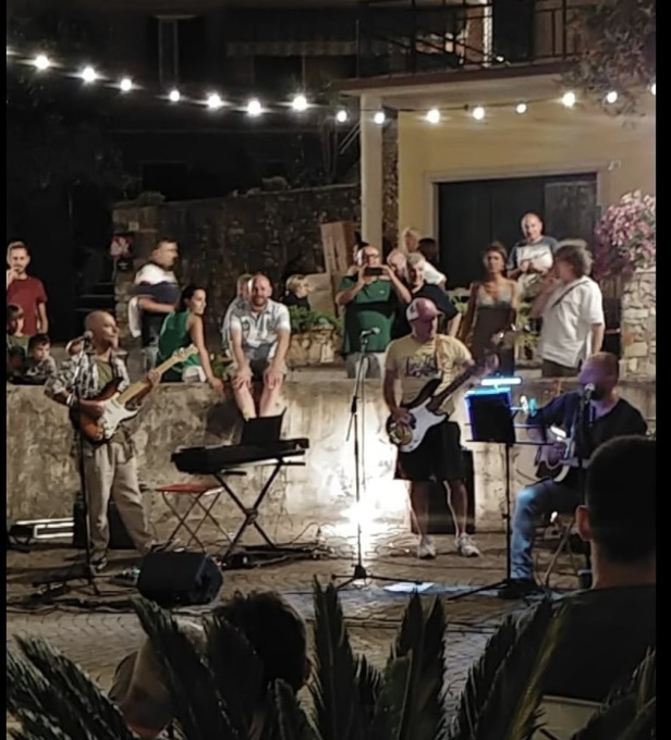 “Cortili aperti a Morgnaga”: grande festa domani a Gardone Riviera