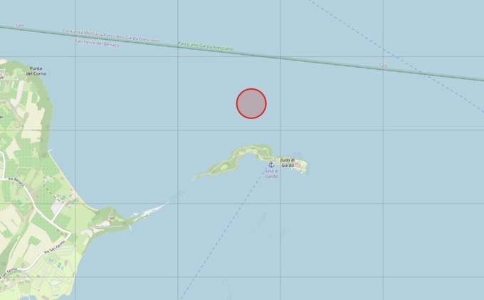 Tronchi alla deriva nel lago, la Guardia Costiera invita alla prudenza nella navigazione