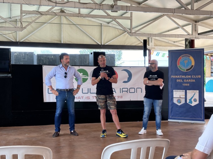 «Deca Ultra Iron»: oltre un mese di nuoto, bici  e corsa per 200 atleti