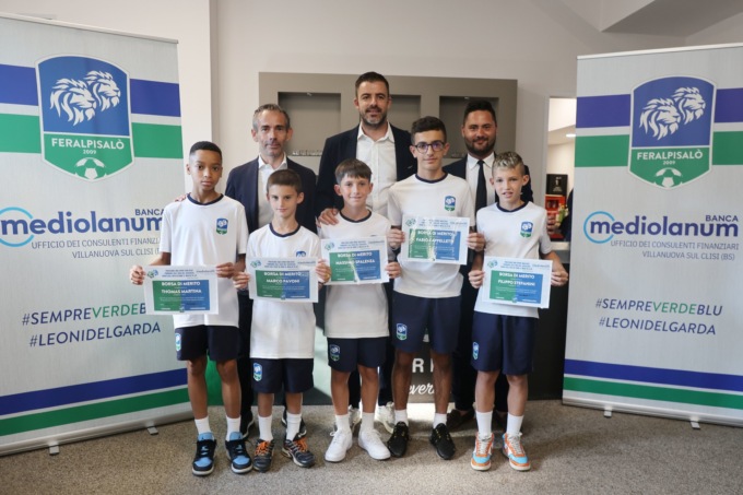 Borse di merito, premiati i giovani atleti con un comportamento esemplare fuori dal campo