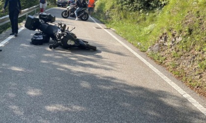 Scontro auto moto a Capovalle: un ferito