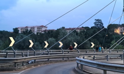 Uomo disperso nell'Oglio, pompieri in azione