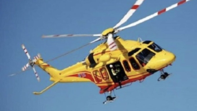 37enne sbatte la testa mentre pratica wakeboard, elitrasportata agli Spedali Civili di Brescia